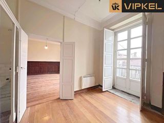 Piso en venta en Casco Histórico en Santiago de Compostela