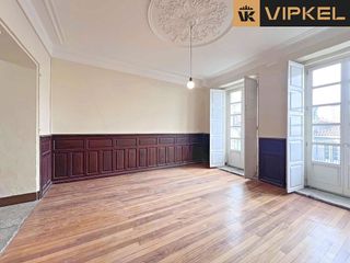 Piso en venta en Casco Histórico en Santiago de Compostela
