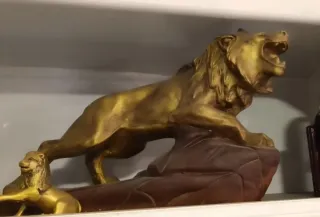 Figura León Decorativa