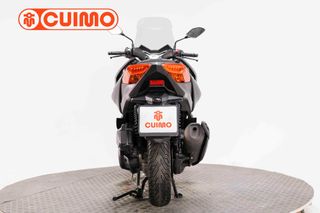 YAMAHA XMAX 125