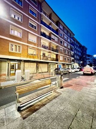 Local comercial en venta en Portugalete