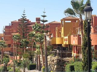 Piso en venta en Cabo Pino - Reserva de Marbella en Marbella