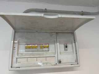 Local comercial en venta en Valdezarza en Madrid