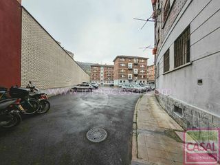 Piso en venta en Santa Marina - Polígono en Mieres