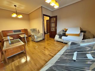 Piso en venta en San Lázaro - Otero - Villafría en Oviedo