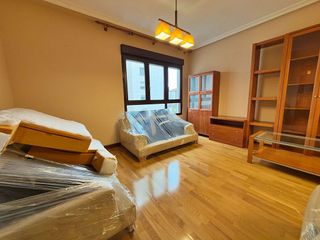Piso en venta en San Lázaro - Otero - Villafría en Oviedo