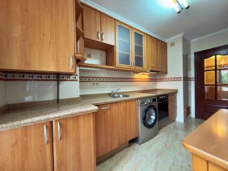 Piso en venta en San Lázaro - Otero - Villafría en Oviedo