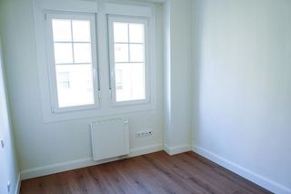 Piso en venta en Falperra - Santa Lucía en Coruña (A)
