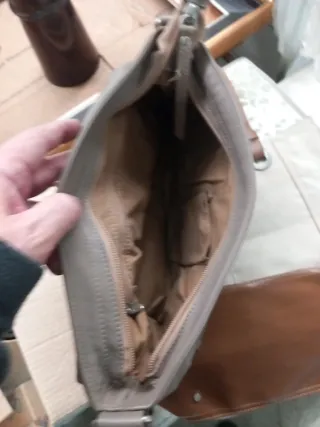 Bolsos Beige y Marrón