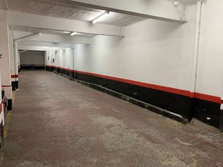 Garaje en venta en Barrio de Uribarri en Bilbao