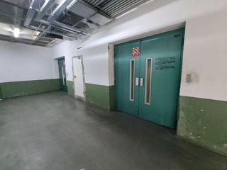 Nave industrial en venta en Casco Histórico de Vallecas en Madrid