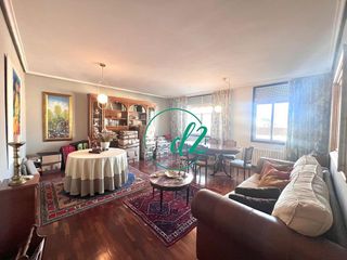 Piso en venta en Centro en Ourense