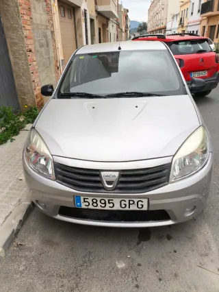 Dacia Sandero 2009