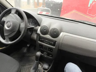 Dacia Sandero 2009