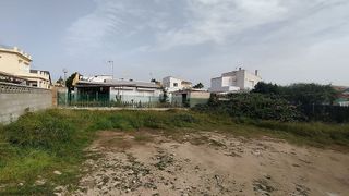 Terreno en venta en Oliva Playa en Oliva