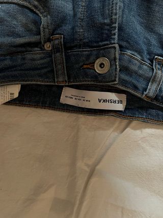 Pack 2 Pantalones Vaqueros Bershka talla 32