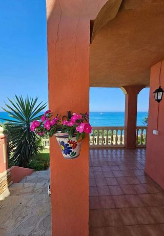 Casa en alquiler en El Faro de Calaburra - Chaparral en Mijas