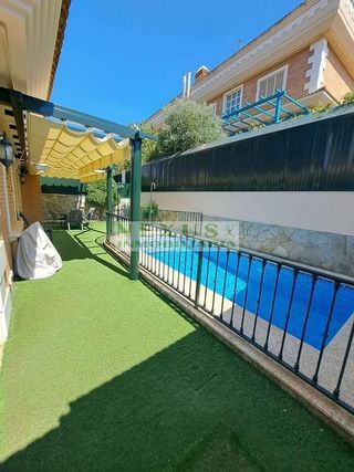 Casa adosada en alquiler en Ruta de la Plata en Cáceres