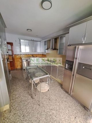 Casa adosada en alquiler en Ruta de la Plata en Cáceres