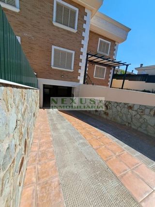 Casa adosada en alquiler en Ruta de la Plata en Cáceres