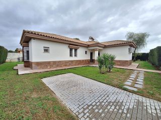 Chalet en alquiler en La Paz en Alcalá de Guadaira