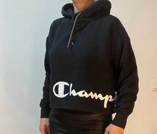 Sudadera Champion Boxy Negra