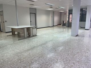 Oficina en alquiler en Gràcia en Sabadell
