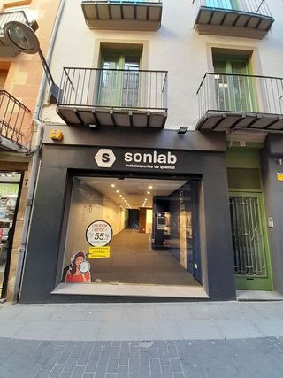 Local comercial en alquiler en Olot