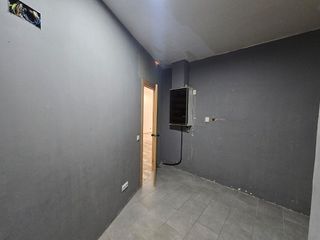 Local comercial en venta en Montilivi - Palau en Girona
