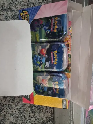 Pokemon Trading Card Game Tin