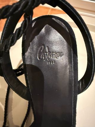 Sandalia Castañer ante negra lujo