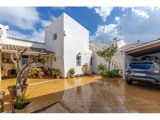 Casa en venta en Castell (Es)