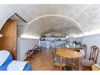 Casa en venta en Castell (Es)