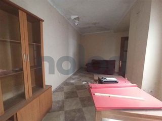 Casa adosada en venta en Constantina