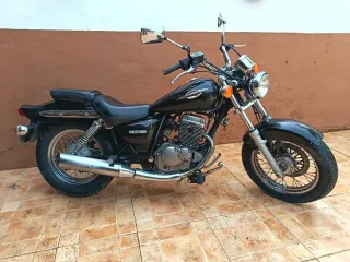 Suzuki Marauder 125cc Cruiser Negra