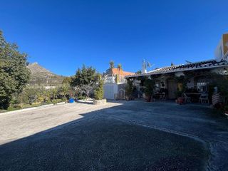 Chalet en venta en Martos