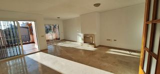 Casa adosada en venta en Riviera del Sol en Mijas