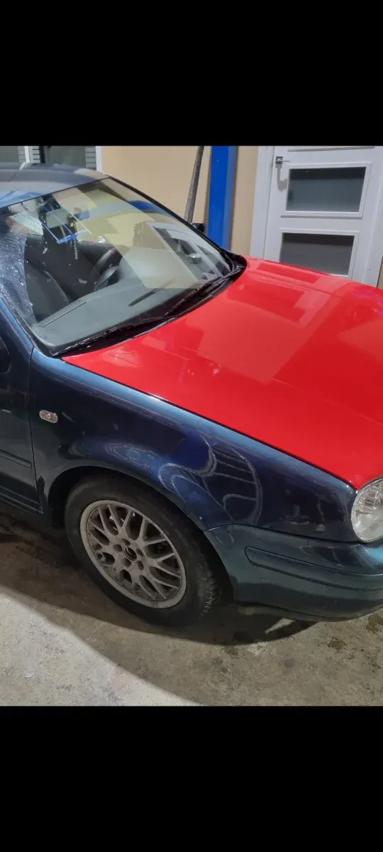 Faros Golf 4 y aleta conductor