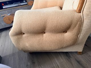 2 sillones antiguos tela y madera