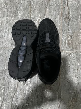 Nike Air Max 95 Hombre Negro