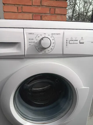 Lavadora Balay eficiente y en buen estado