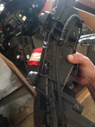 L90128627 Peugeot 2008