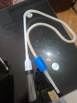 Aspiradora de acuario con tubo para limpieza