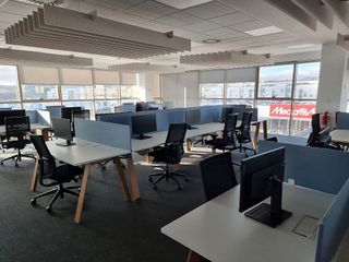 Oficina en alquiler en Las Lagunas en Mijas