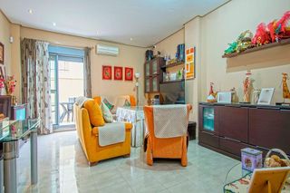 Casa adosada en venta en Centro en Bormujos