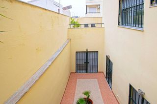 Casa adosada en venta en Centro en Bormujos