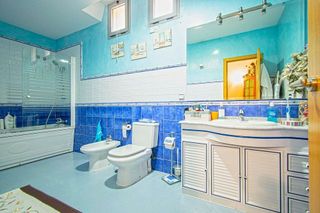 Casa adosada en venta en Centro en Bormujos