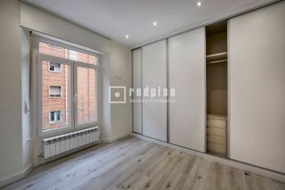 Piso en alquiler en Pº Zorrilla - Cuatro de Marzo en Valladolid