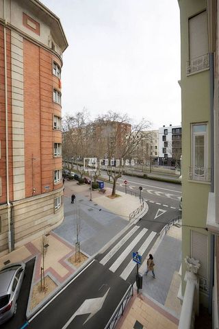 Piso en alquiler en Pº Zorrilla - Cuatro de Marzo en Valladolid