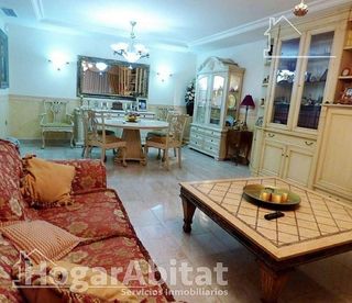 Chalet en venta en Crevillent